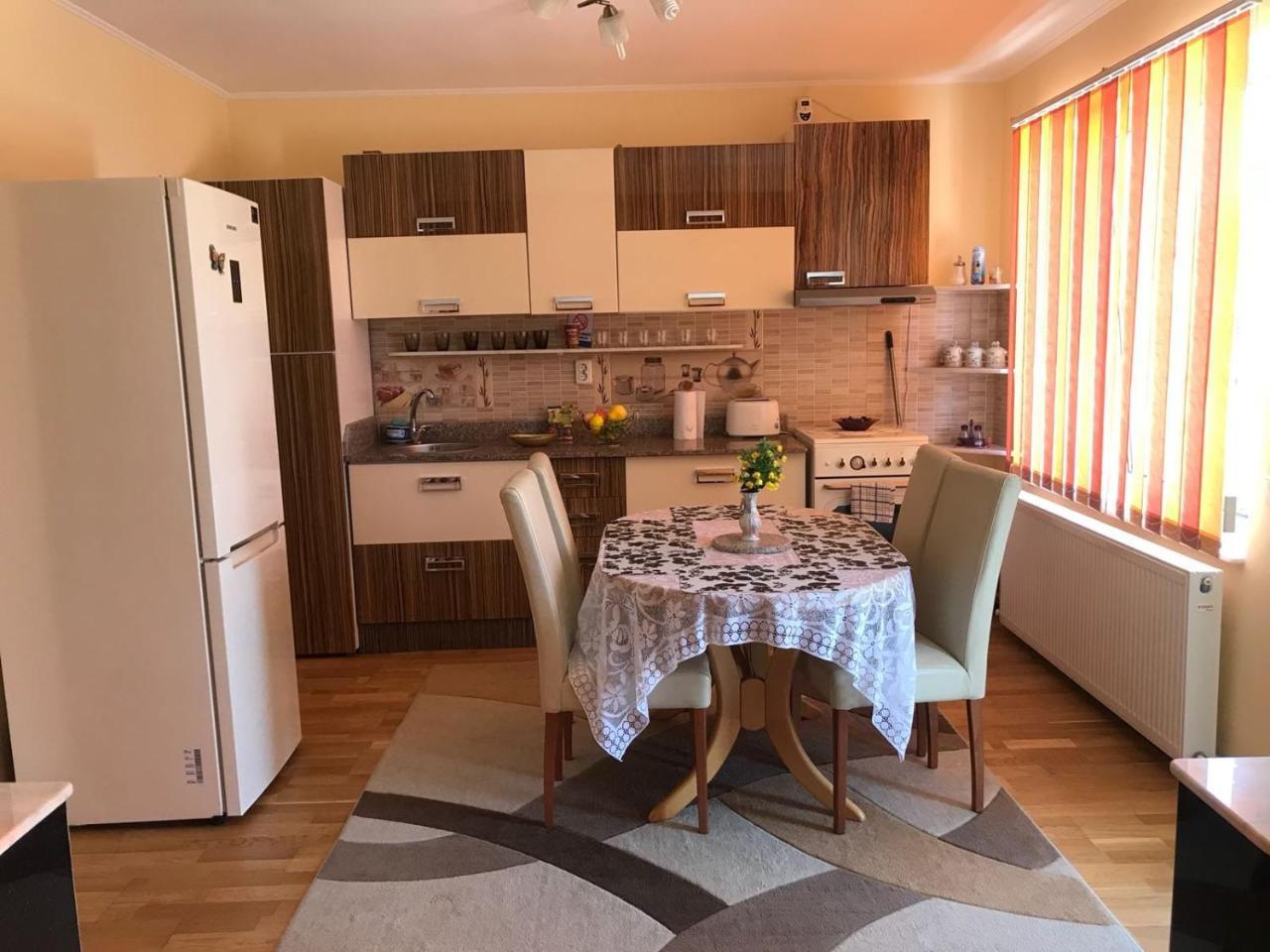 Steluta Villa Călimăneşti Exteriör bild